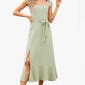 NWOT Sage Green Bridesmaid / Wedding Guest Dress